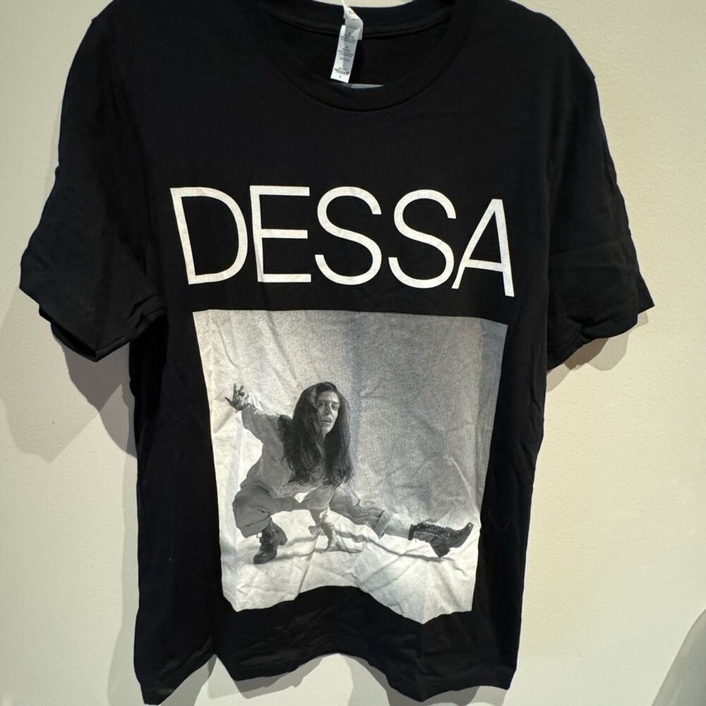 Dessa black T-shirt size large - Picture 2 of 4